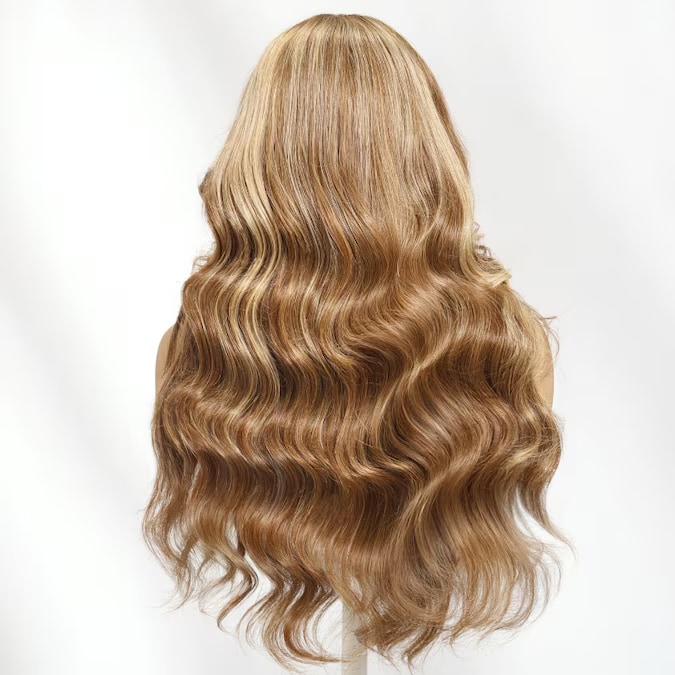 Ombre vs. Highlights: Which Color Technique Wins?